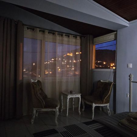 شقة Με Θέα Το Κάστρο نافبكْتوس المظهر الخارجي الصورة